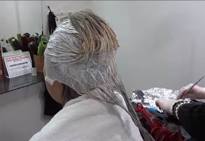Como fazer luzes no cabelo: Californianas